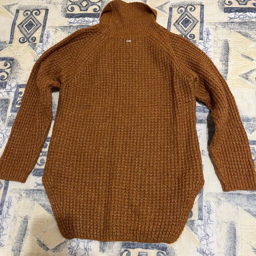 BSB sweater used, brick color with gold thread, size M