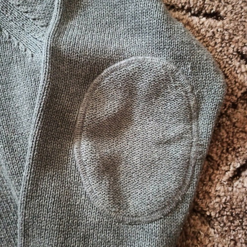 Men's gray pullover L-XL like new