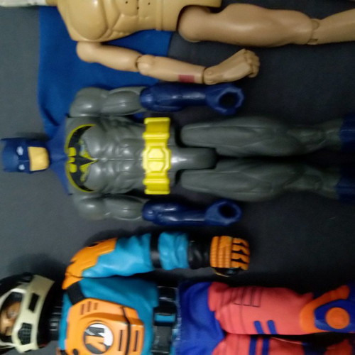 Comic figures, various figures lot offer
