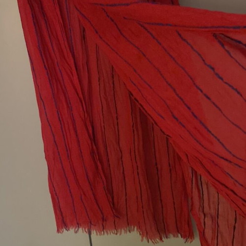 Beach Pareo like new fuchsia with stripes, also worn as scarf