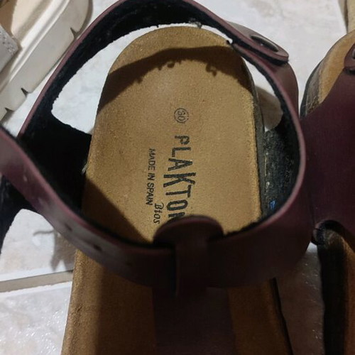 Girls' shoes like new, sizes 30-31