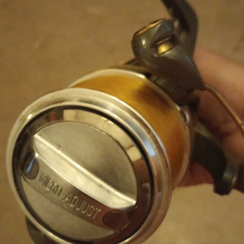 Spro Intessa Power Caster fishing reel, 3.9 ratio, with line