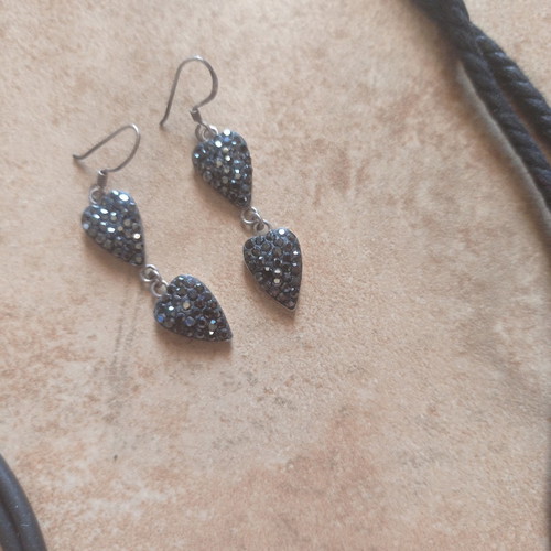 Necklace and earrings like new, set