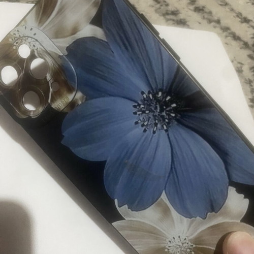 IPhone 11 Pro case with flower design