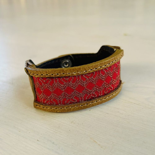 Diesel leather bracelet like new, brown and red fabric