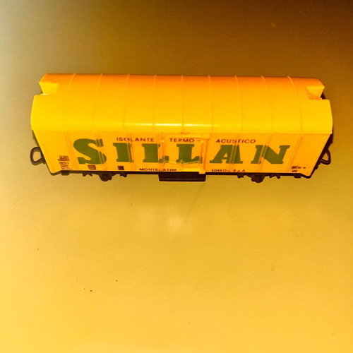 Lima wagon for H0 trains used