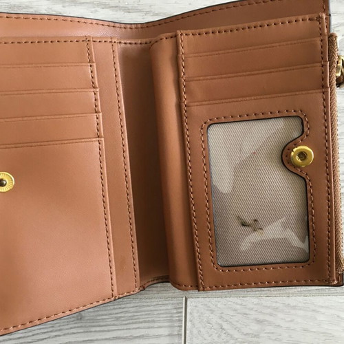 Eve 12 Credit Card Zip Wallet Oroton used, beige