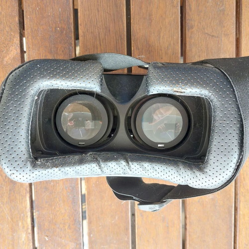 VR BOX virtual reality glasses used with Bluetooth joystick