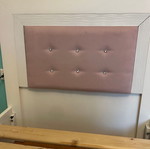 Children's bed with velvet headboard decorated with Swarovski stones