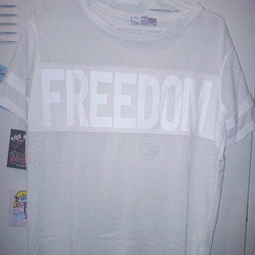 Bershka mesh t-shirt white medium used