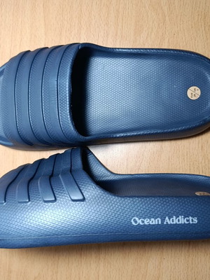 Ocean Addicts Slides slippers, size 38, navy blue