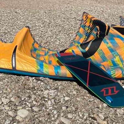 Cabrinha Switch Blade Kite 10 like new, complete package