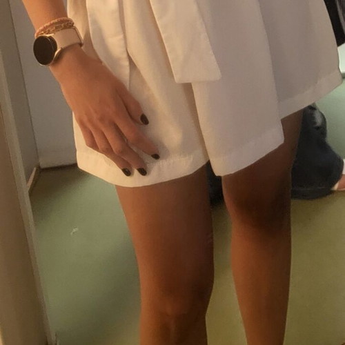 Skirt shorts and white lace skirt used, pack of 2 pieces