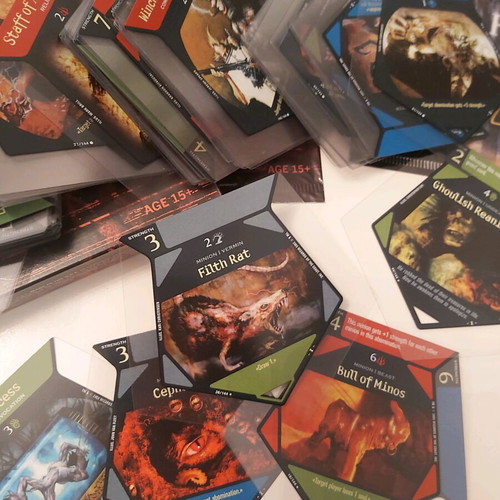 Hecatomb TCG horror game like new, 200-card collection