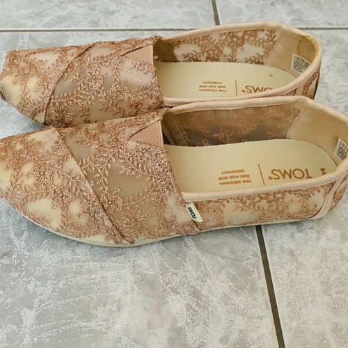 Toms espadrilles like new, pink gold lace, size 36.5