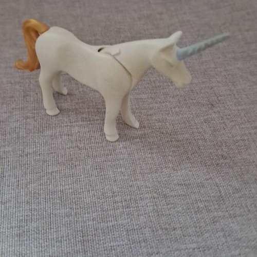 Playmobil unicorn figure