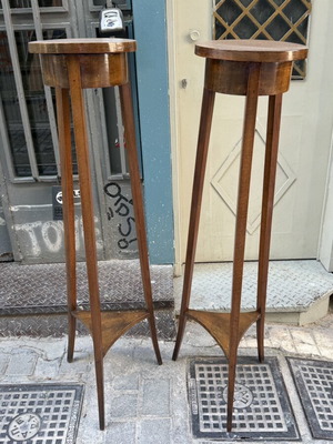 Antique flower stands from 1950, like new, 25 cm round, 1.13 m height