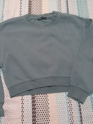Zara cropped φούτερ σε πετρόλ, μέγεθος S