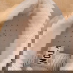  Παπούτσια (TONGTOUY)