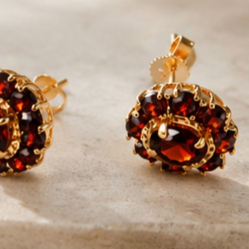 18K Gold Rosette Earrings with Garnets, 4.6g