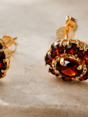 18K Gold Rosette Earrings with Garnets, 4.6g