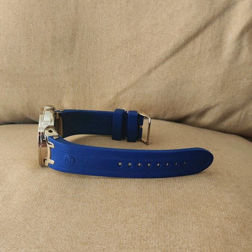 Oxette women's watch like new with blue rubber strap and crystals