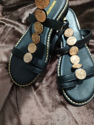 Sandals in Ancient Greek Style new, size 37, black and gold