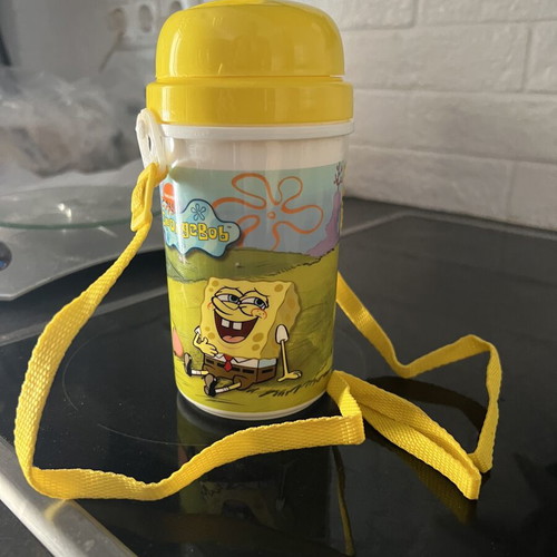 Bob SpongeBob Water Bottle like new with internal straw