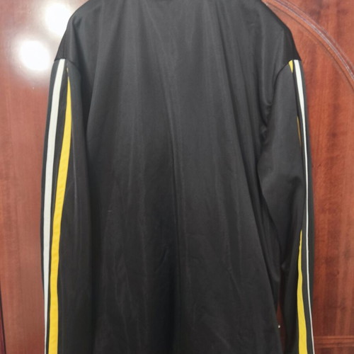 Everlast jacket used with zipper problem, black and yellow, XXL
