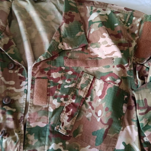 Military camouflage uniform set used, size extra large with pockets