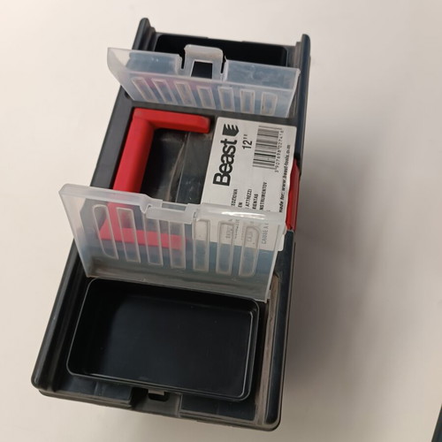 Beast 12" Toolbox new 31x14x17 cm