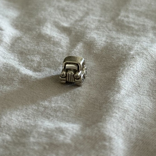 Pandora car charm, silver