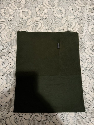 Survivors khaki neck warmer