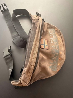 Napapijri waist bag, beige