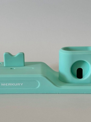 Merkury silicone 3-in-1 charging stand like new, light green