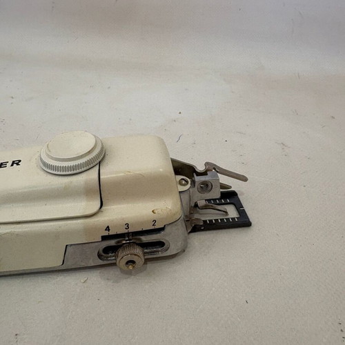 Singer sewing machine special stitch accessory used