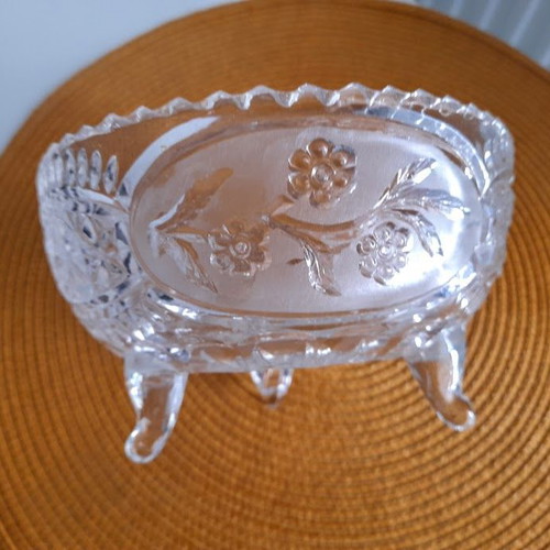 Crystal bowl on legs from the 1970s, like new