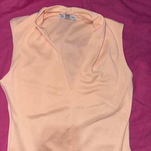 Zara bodysuit size S like new, pink