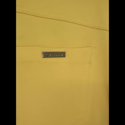 Yellow Stradivarius pants with side zipper like new, soft elastic