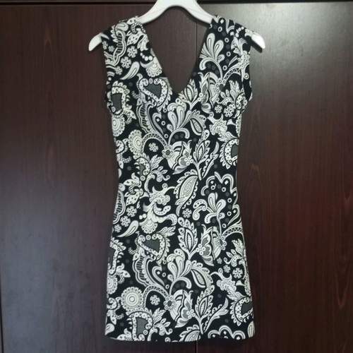 BSB Collection dress used, size 40, black and white