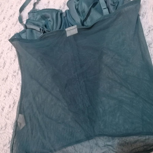 Intimissimi petrol lace top size S used