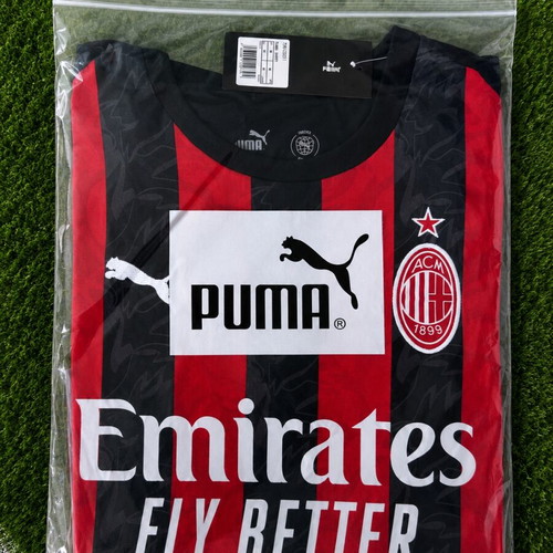 AC Milan 24/25 Jersey Medium, new authentic