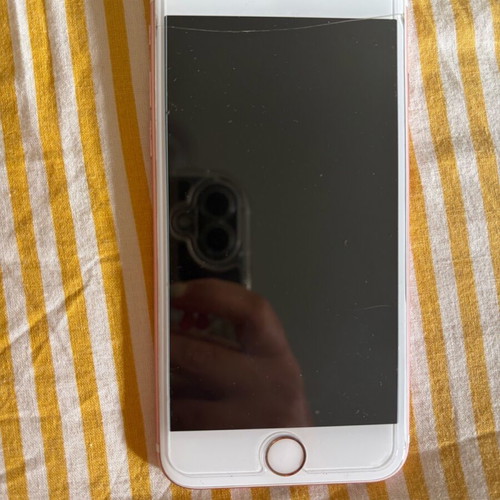 iPhone 6s used with cracked screen, pink, 16GB