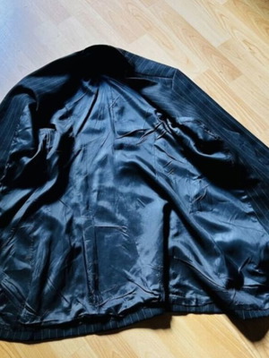 Bubblegun black jacket, like new