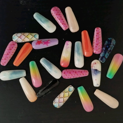 Fake plastic nails like new with base and clear polish