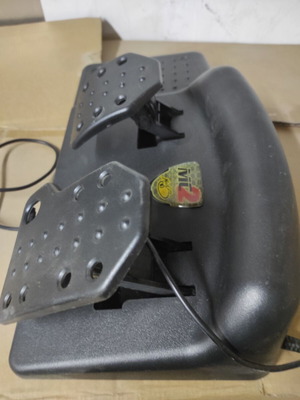 Computer pedals used, minimally used