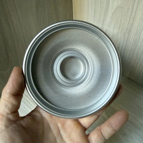 Glass storage jar with lid
