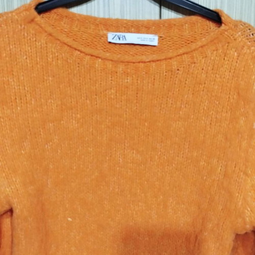 Zara orange sweater small, used