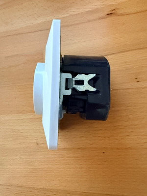 LogiLink Πρίζα με 2 θύρες USB και κλείστρο ασφαλείας καινούργια