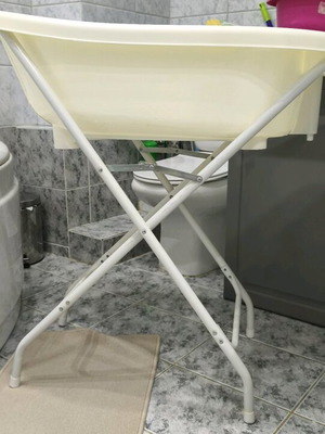 Kinto baby bath used with stand